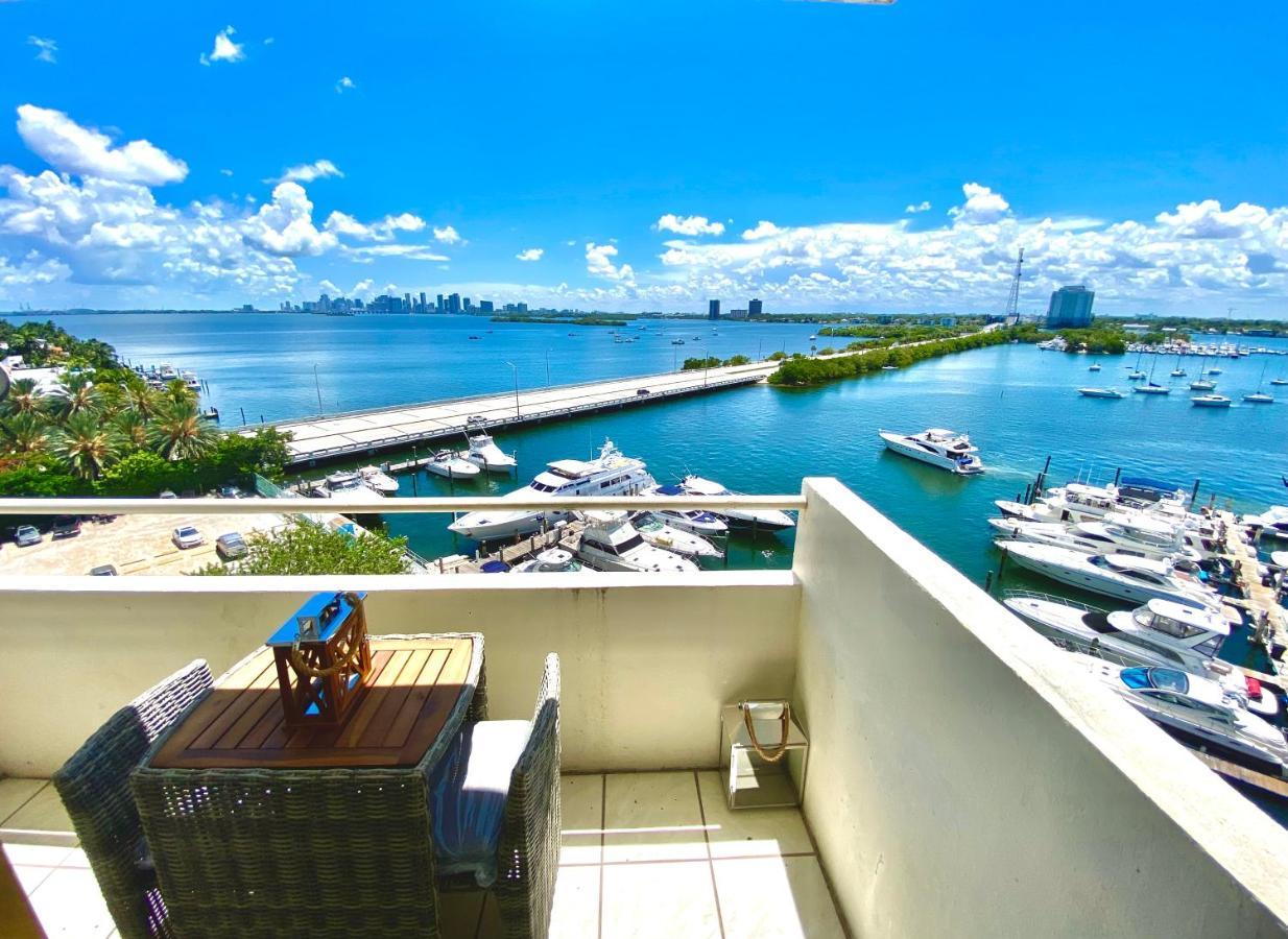 Premium Modern Waterfront Apartment With Miami Skyline View On The Bay 5 Mins Drive To Miami Beach With Free Parking المظهر الخارجي الصورة