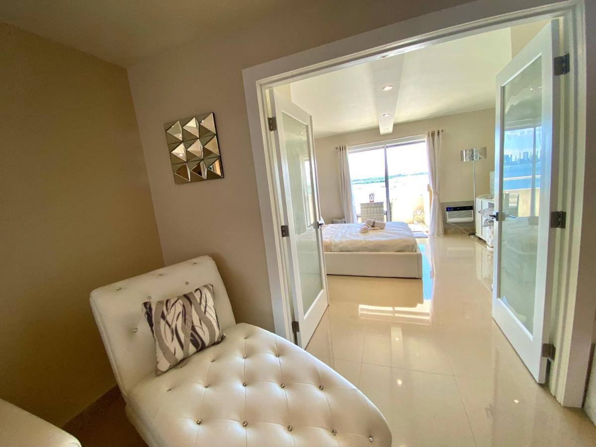Premium Modern Waterfront Apartment With Miami Skyline View On The Bay 5 Mins Drive To Miami Beach With Free Parking المظهر الخارجي الصورة